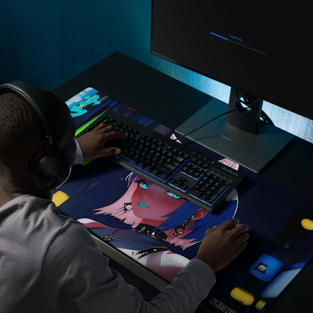 Gaming Pad XL - Siren Natsumi (Close-Up)