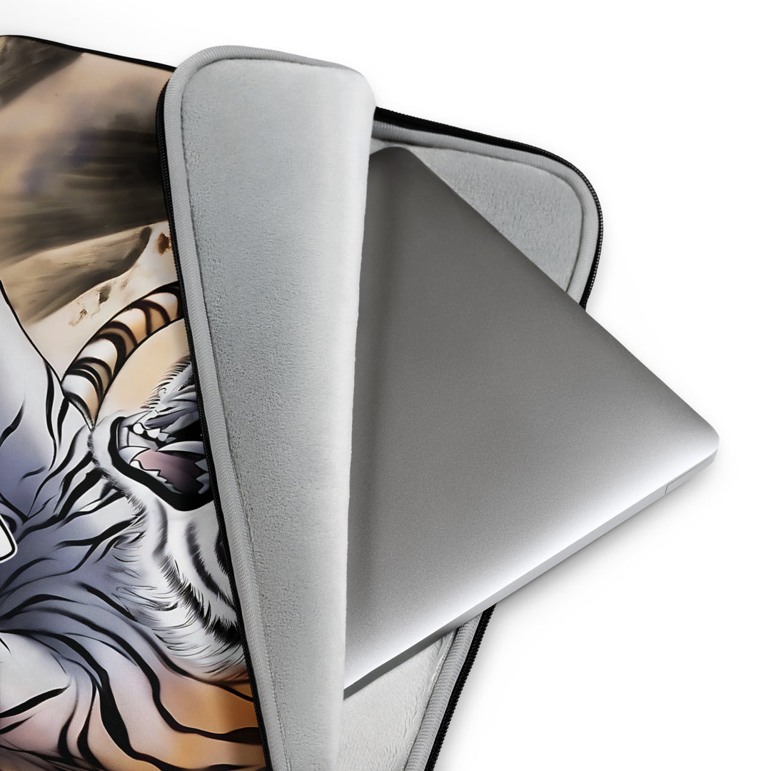 Laptop Sleeve - Tiger King Of The Peaks